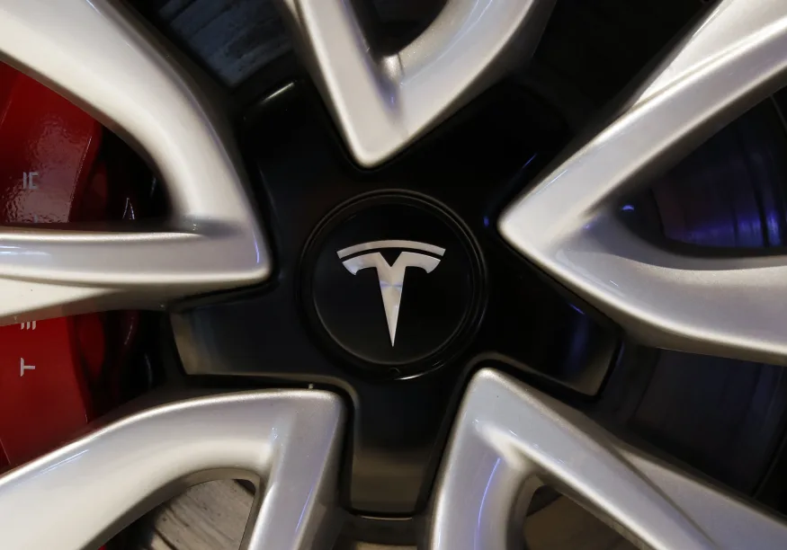 Tesla prévoit de concéder des licences pour son système de conduite autonome à d'autres constructeurs automobiles