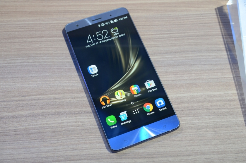 Asus ZenFone 3 Deluxe (ZS570KL) начал получать Android 8.0 Oreo