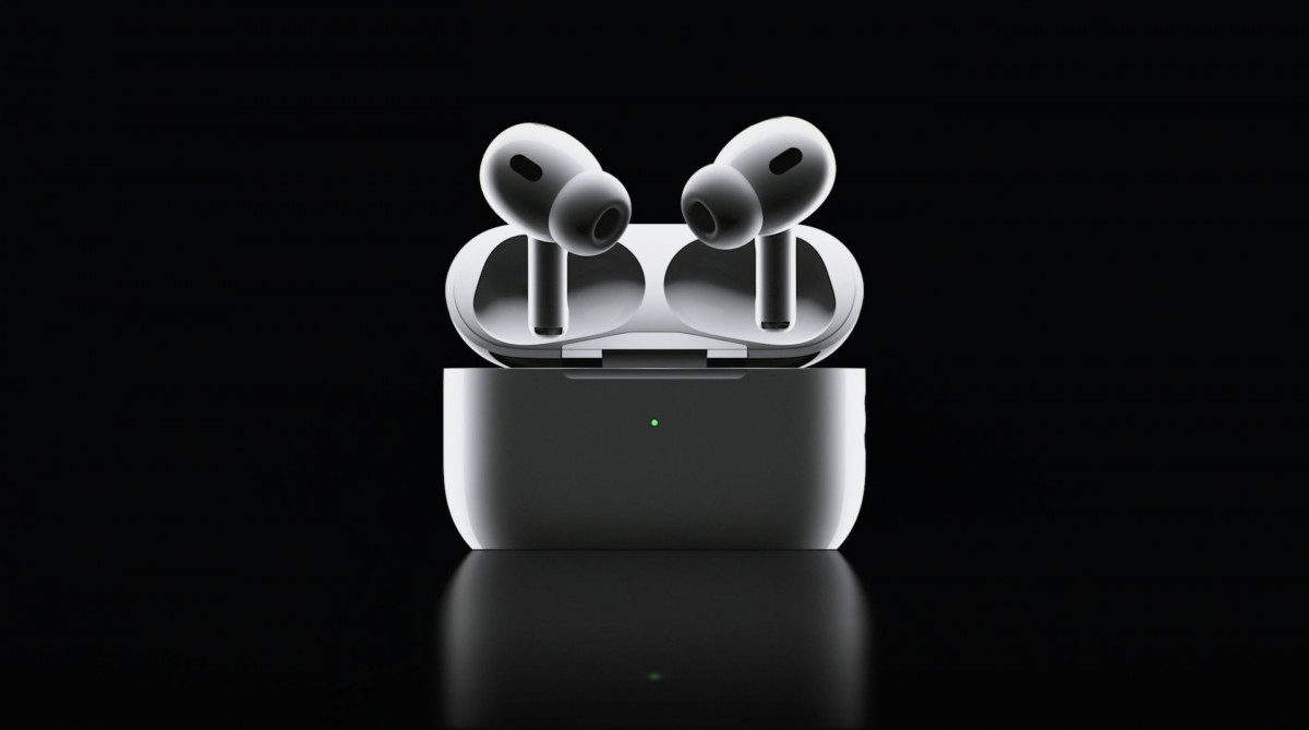 Les AirPods d'Apple s'enrichissent de nouvelles fonctionnalités : Annulation adaptative du bruit, réglage automatique du volume et reconnaissance de la conversation