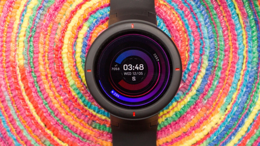 Смарт-часы Amazfit Verge получили поддержку ассистента Amazon Alexa
