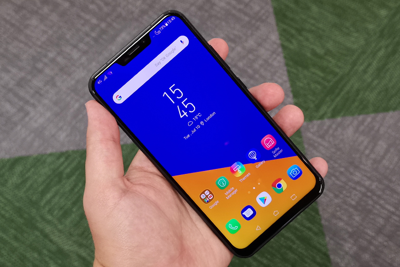 Минулорічний флагман ASUS ZenFone 5Z отримав стабільну версію Android 10 із оболонкою ZenUI 6