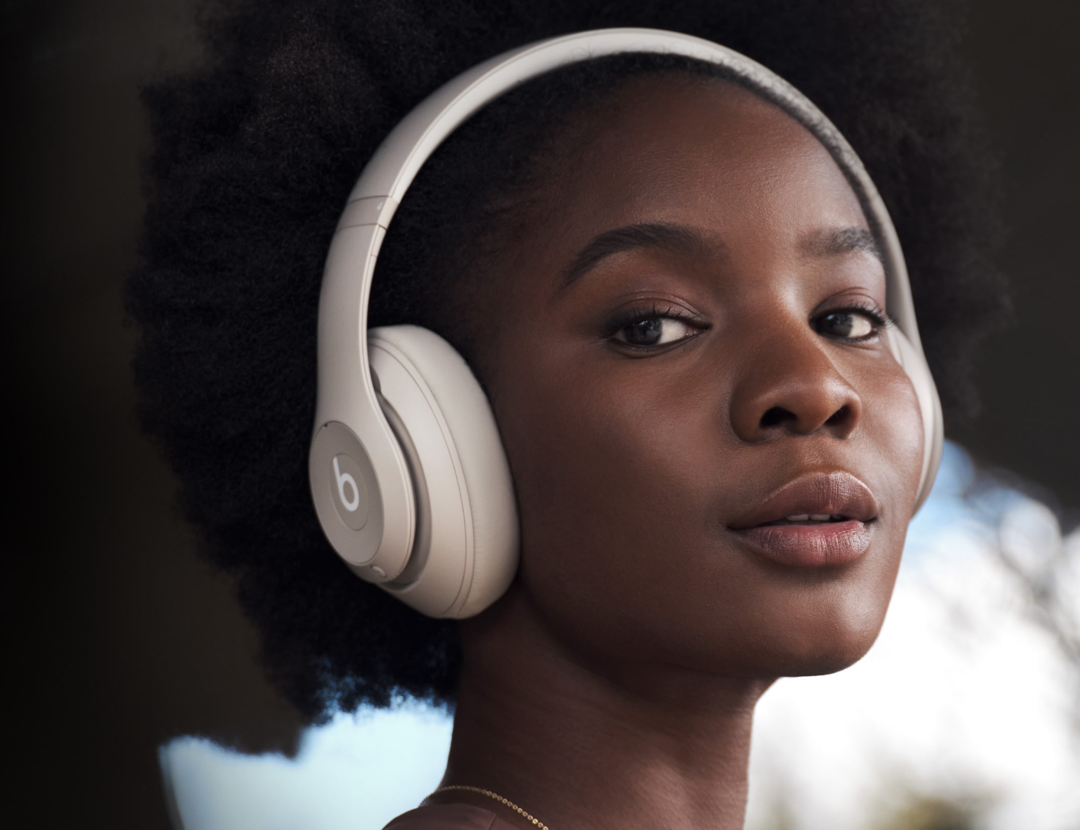 Offre du jour : Beats Studio Pro avec ANC, USB-C, Spatial Audio et jusqu'à 40 heures d'autonomie en vente sur Amazon pour 170 $ de réduction.