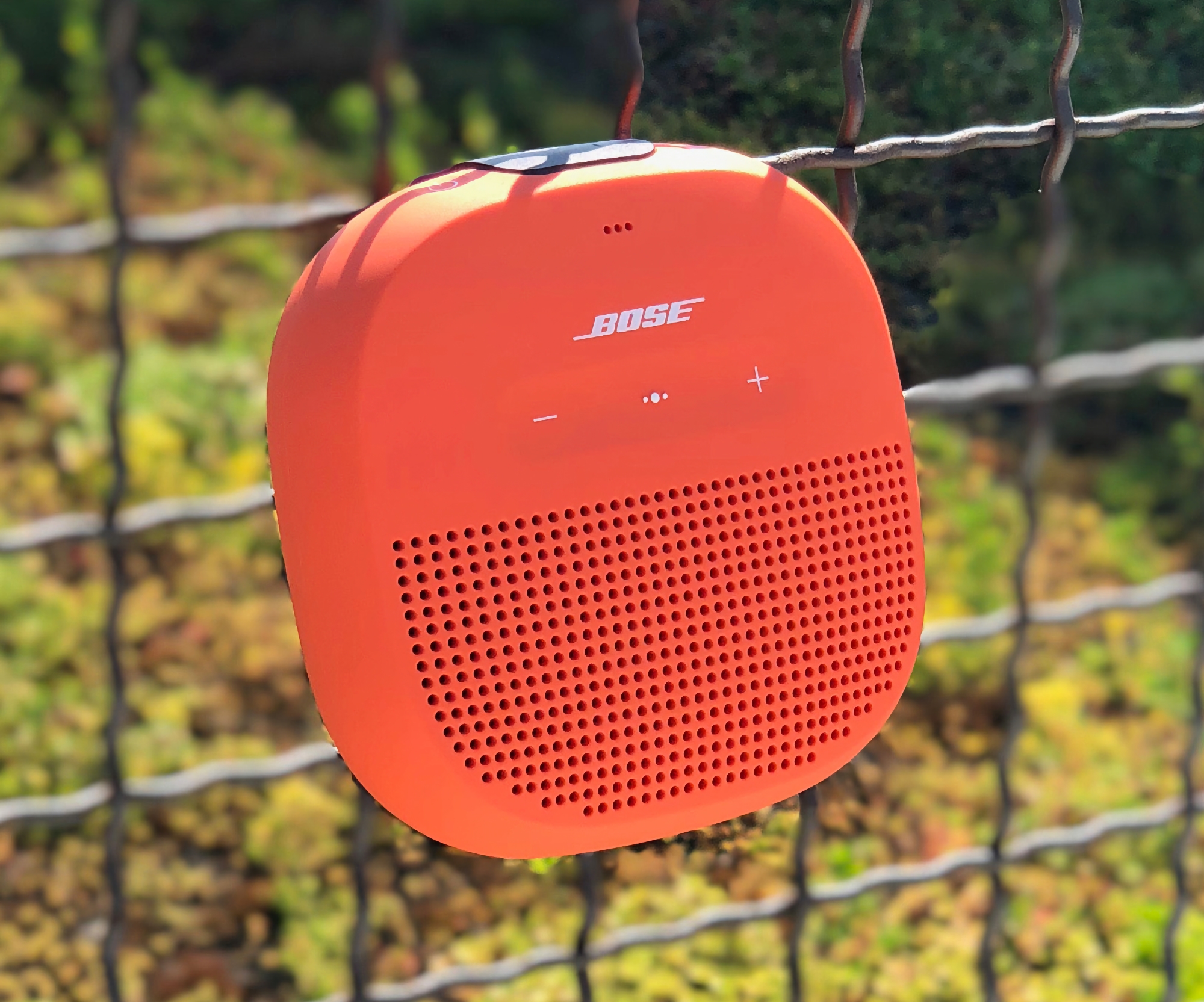 Bose SoundLink Micro on Amazon: compact wireless speaker with IP67 protection for $99 ($19 off)