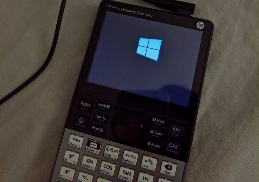 Windows 10 запустили на... калькуляторі!