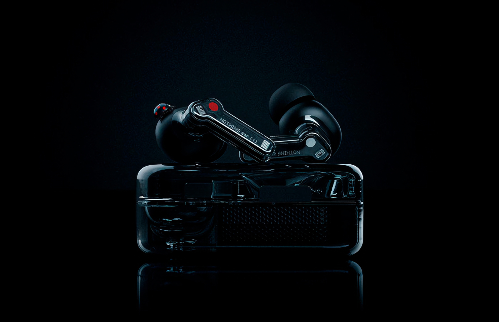 Insider : Rien au lancement du Phone (2) ne montrera également l'Ear (2) Black Edition