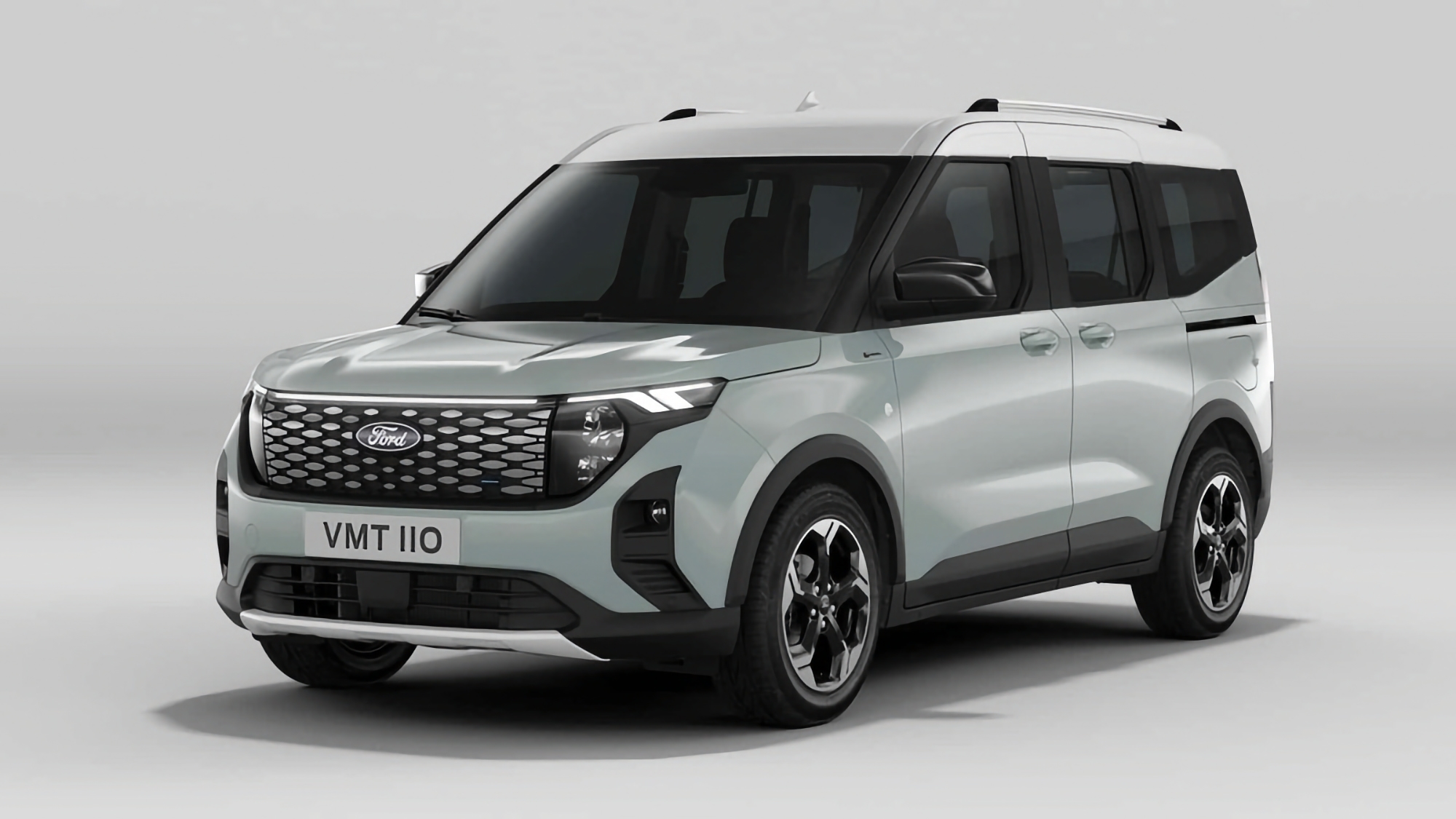 Ford E-Tourneo Courier : monospace électrique doté d'un moteur de 136 ch et d'un système de recharge rapide de 100 kW