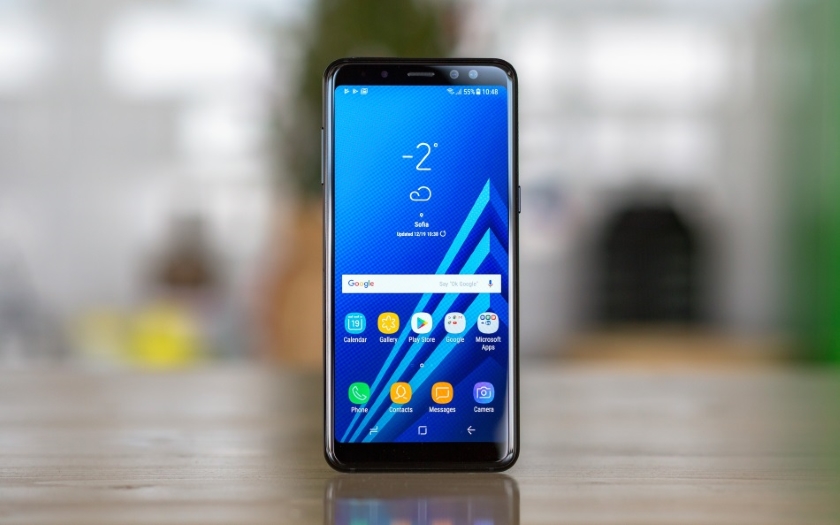 Samsung Galaxy A8+ почав отримувати стабільну версію ОС Android Pie