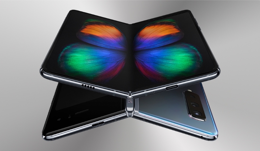 Складной смартфон Samsung Galaxy Fold появится в Европе 3 мая с ценником в 2000 евро