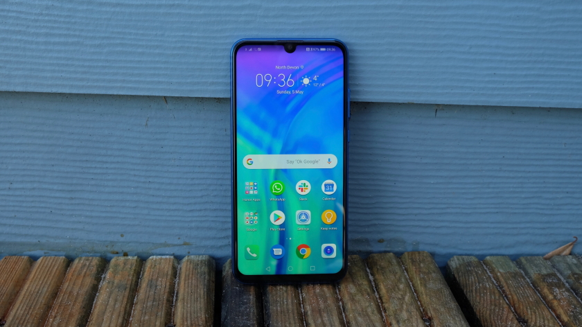 Honor 20 SE (інша назва Youth Edition) з чіпом Kirin 810, OLED-екраном і підекранним сканером анонсують 15 жовтня