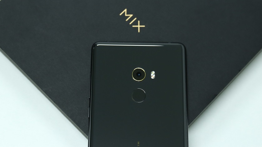 Mi Mix 4 не буде? Xiaomi може перейменувати свої флагмани