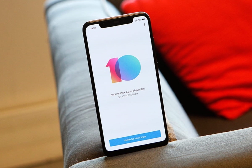 Xiaomi Mi 8, Mi 8 SE та Mi Mix 3 з оновленням до MIUI 10 9.4.2 Beta отримали кольоровий Always-On Display