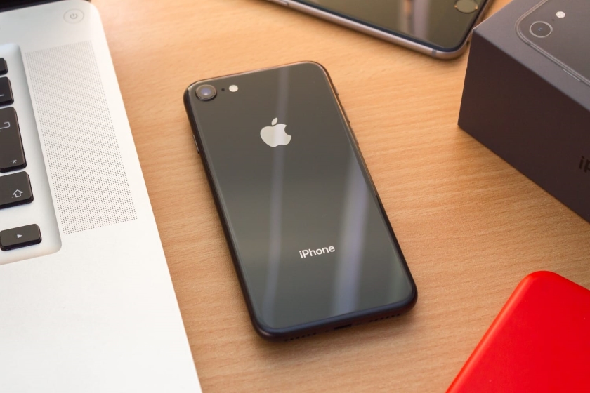 Слух: Apple готовит преемника iPhone 8 с 4.7-дюймовым экраном, чипом A13 и ценником в $650