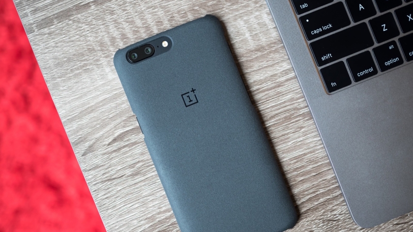 Новые подробности о флагманском смартфоне OnePlus 6 