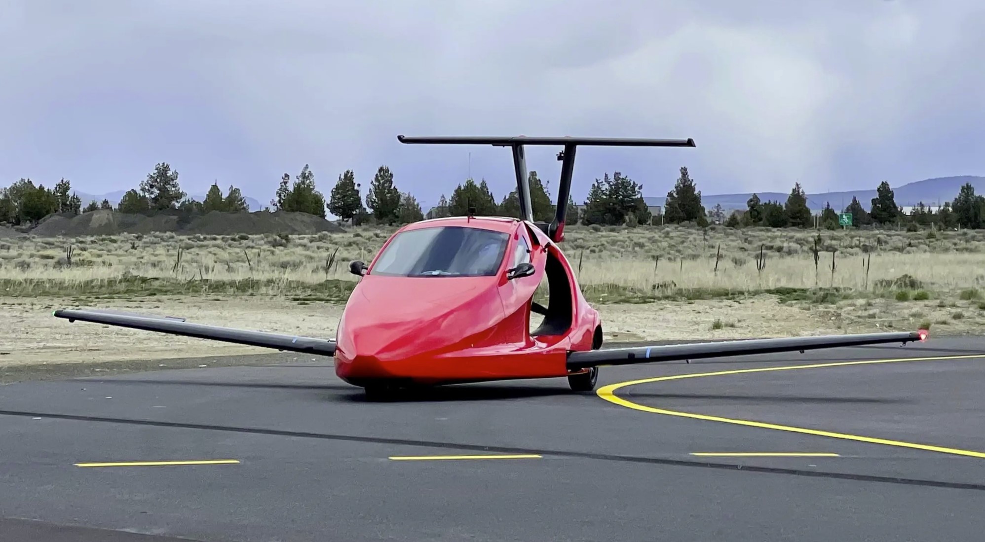La voiture volante Samson Switchblade prête à être lancée