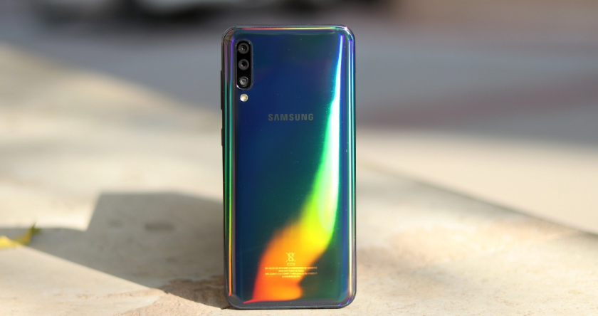 Свіже оновлення для Galaxy A50: квітневий патч безпеки, Bixby Routines та поліпшена камера