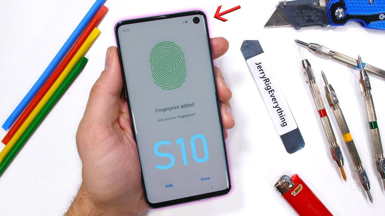 Samsung Galaxy S10 пройшов тест на міцність від JerryRigEverything