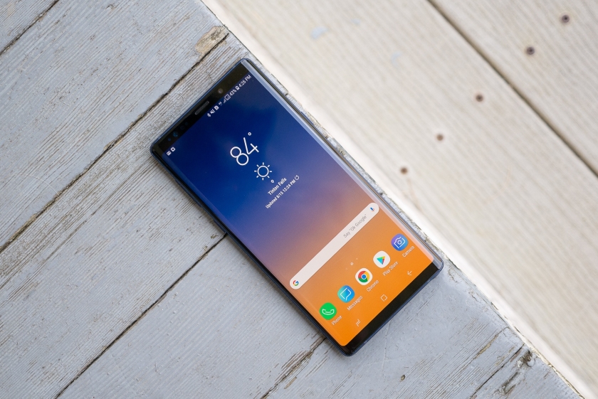 Чутки: фаблет Samsung Galaxy Note 10 отримає корпус без кнопок