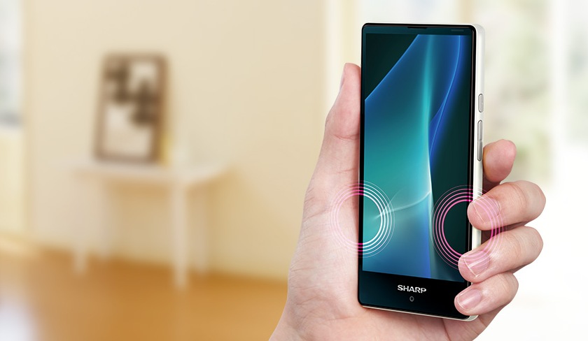 Японский «миник» Sharp Aquos mini SH-M03: мал, да удал
