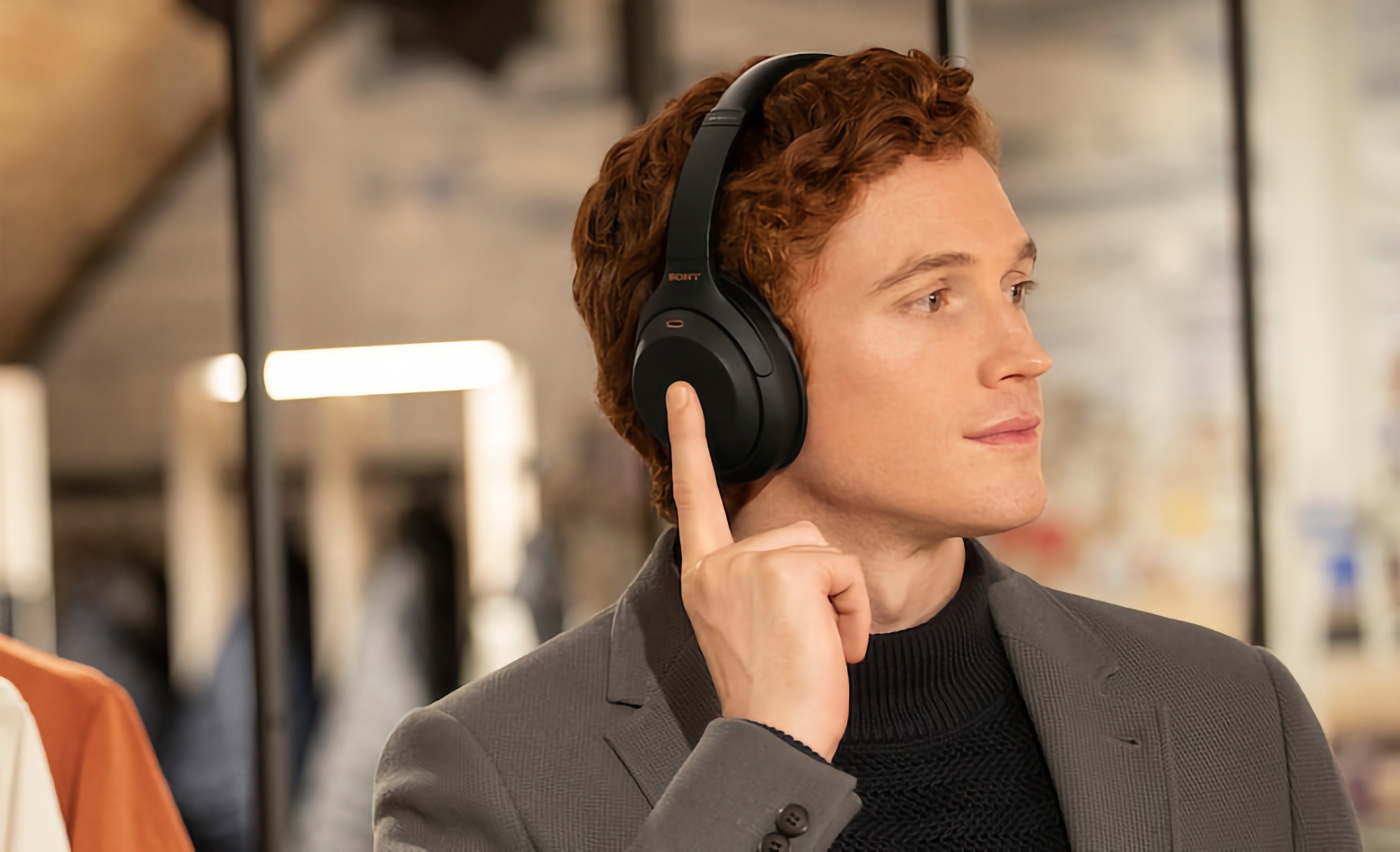 Sony WH-1000XM4 with ANC and up to 30 hours of battery life is available on Amazon at a discounted price of $71