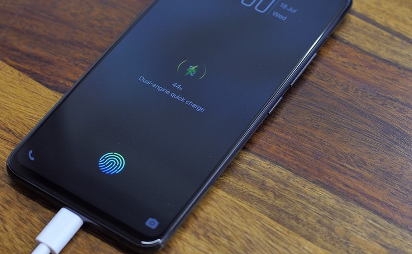 Vivo тизерить анонс технології швидкої зарядки Super Fast Flash Charging з потужністю 120 Вт