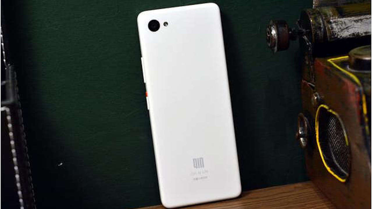 Xiaomi Qin AI Assistant Pro: наступник популярного бюджетника з витягнутим екраном 22,5:9