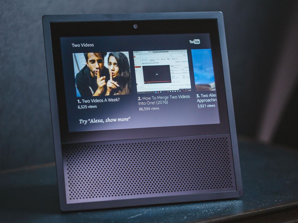 Facebook by summer will release two models of "smart speakers"