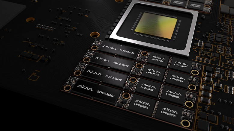 Модуль Micron SOCAMM2 на серверній платі