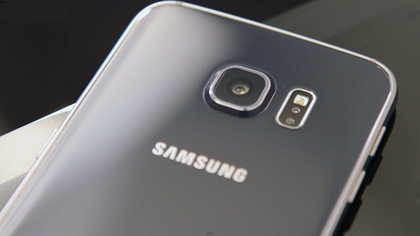 Слухи: смартфон Samsung Galaxy S7 выйдет в двух размерах (Обновлено)