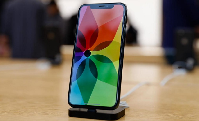 В Сети опубликовали первые «живые» фото iPhone X Plus и iPhone 9