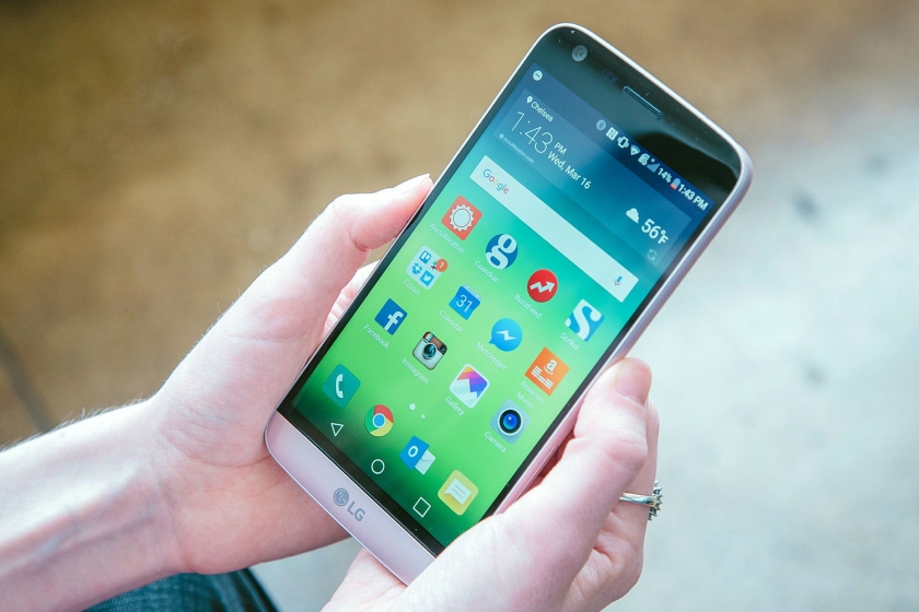 LG начала обновлять флагман 2016 года LG G5 до Android Oreo