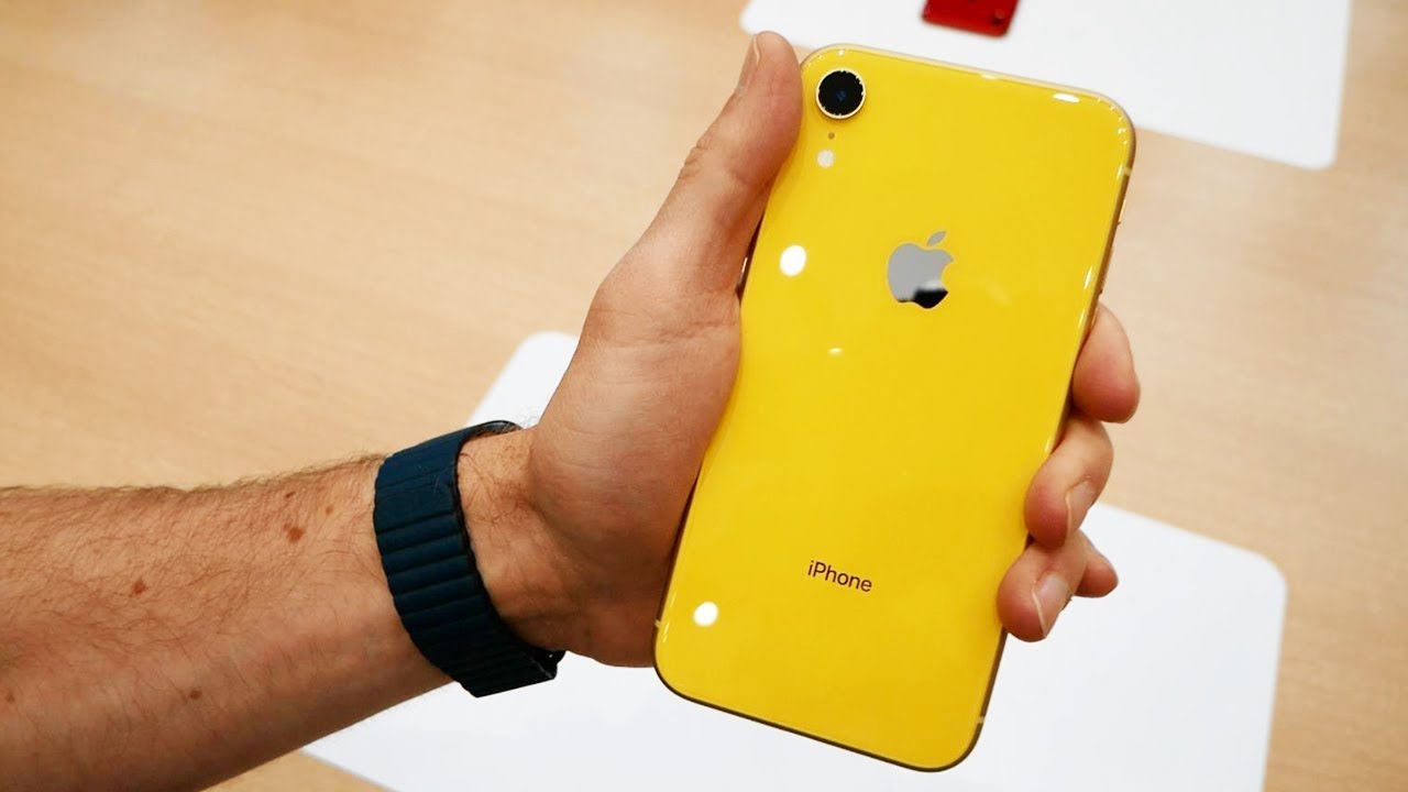 iPhone XR, два Samsung Galaxy A та жодного флагмана: найпопулярніші у світі смартфони
