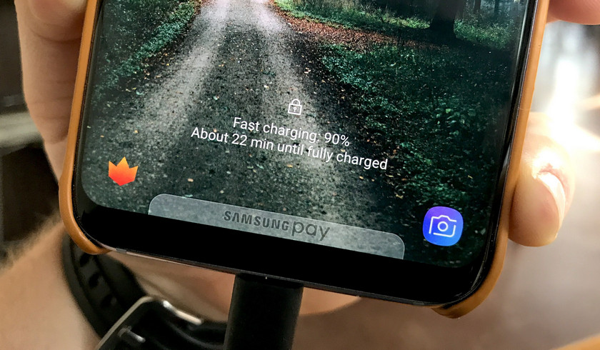 Samsung разработала графеновые аккумуляторы, которые заряжаются в 5 раз быстрее