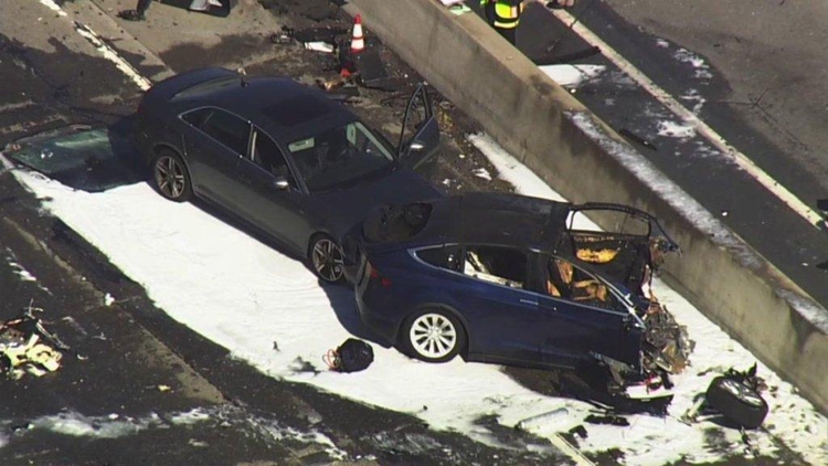 Tesla shares crashed after a deadly accident