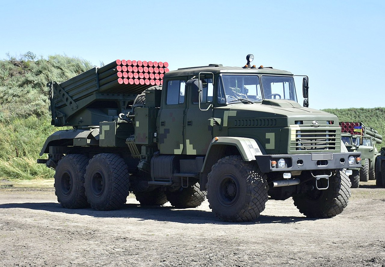 The Ukrainian Armed Forces published a video of the new Bastion-01 MLRS, which is a Ukrainian modernization of the Russian Grad