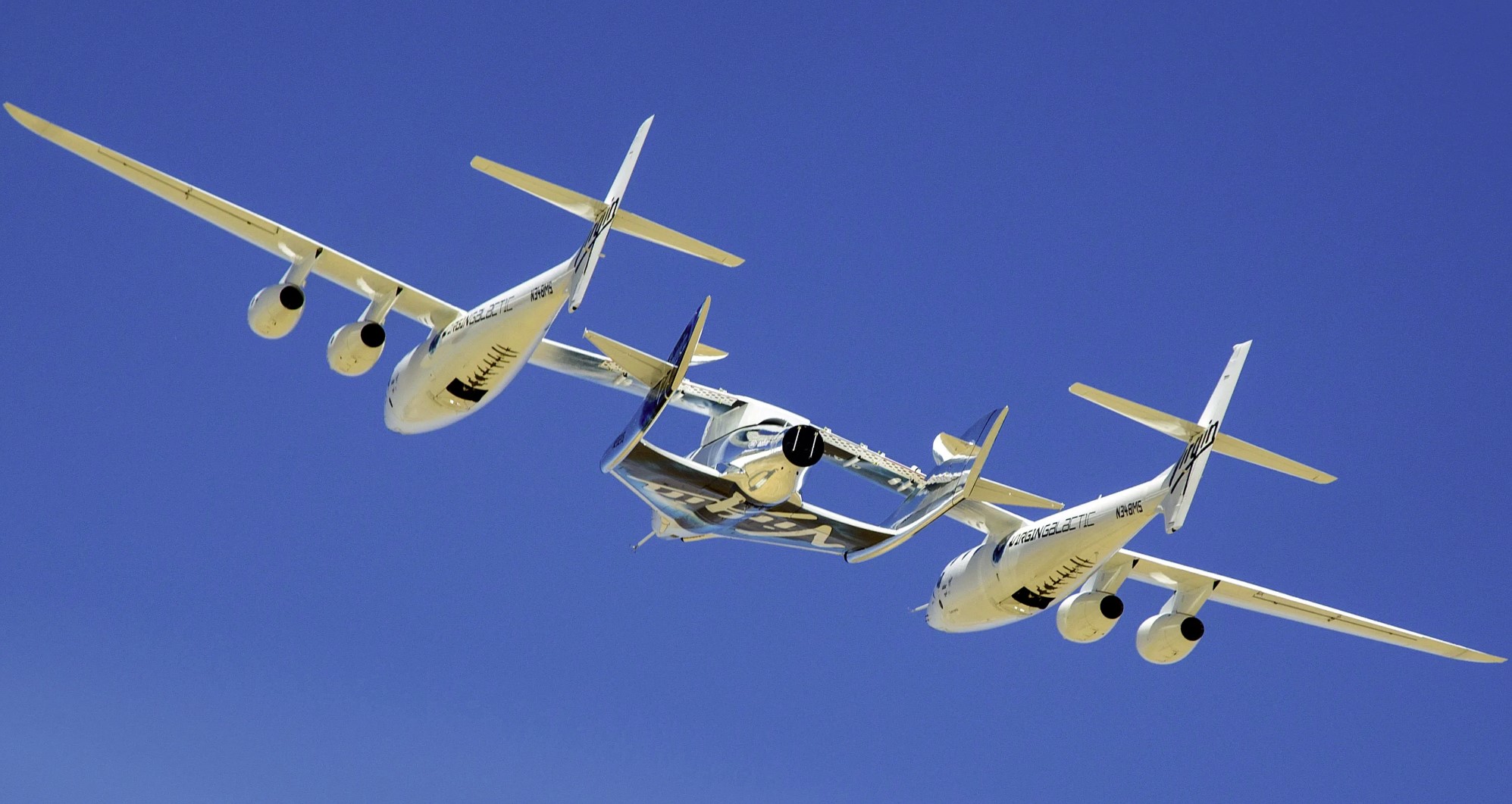 Virgin Galactic prévoit d'effectuer 400 vols par an et d'acheter deux nouveaux vaisseaux-mères