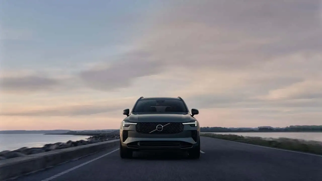 Оновлений кросовер Volvo XC90 2027 року