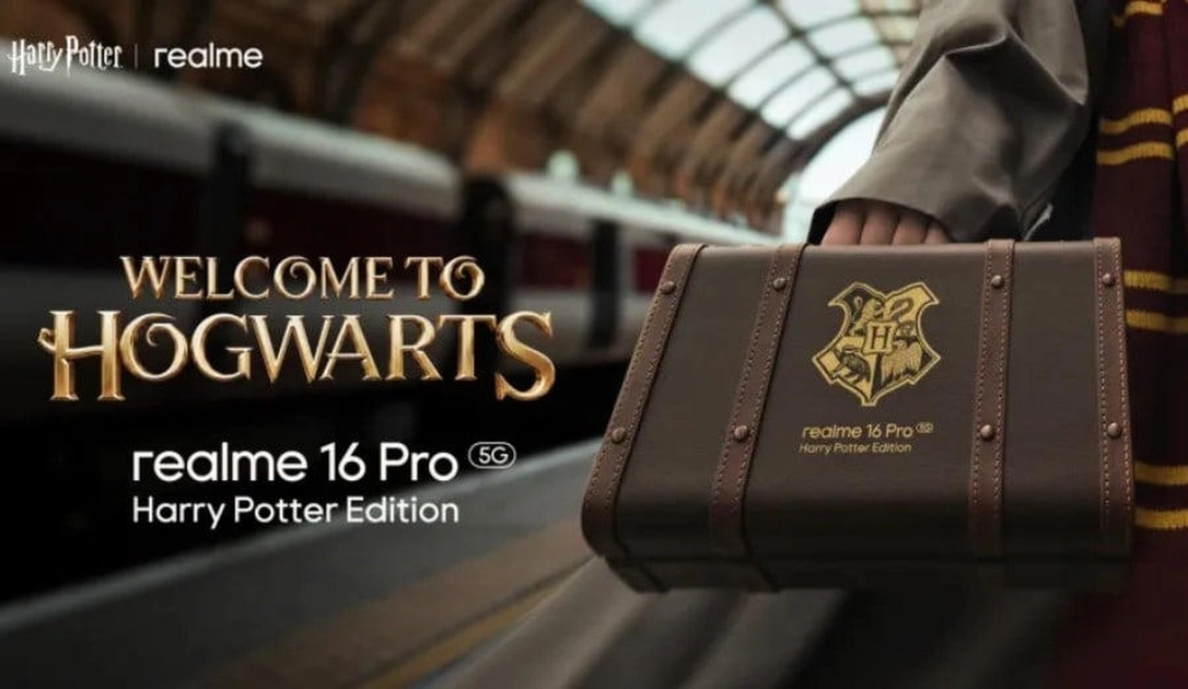 Упаковка Realme 16 Pro 5G Harry Potter Edition у вигляді скрині