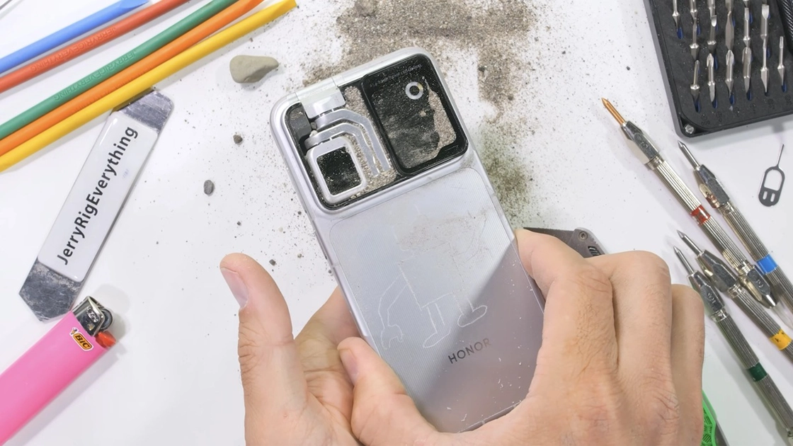 Розпакування Honor Robot Phone: Закуліси JerryRigEverything