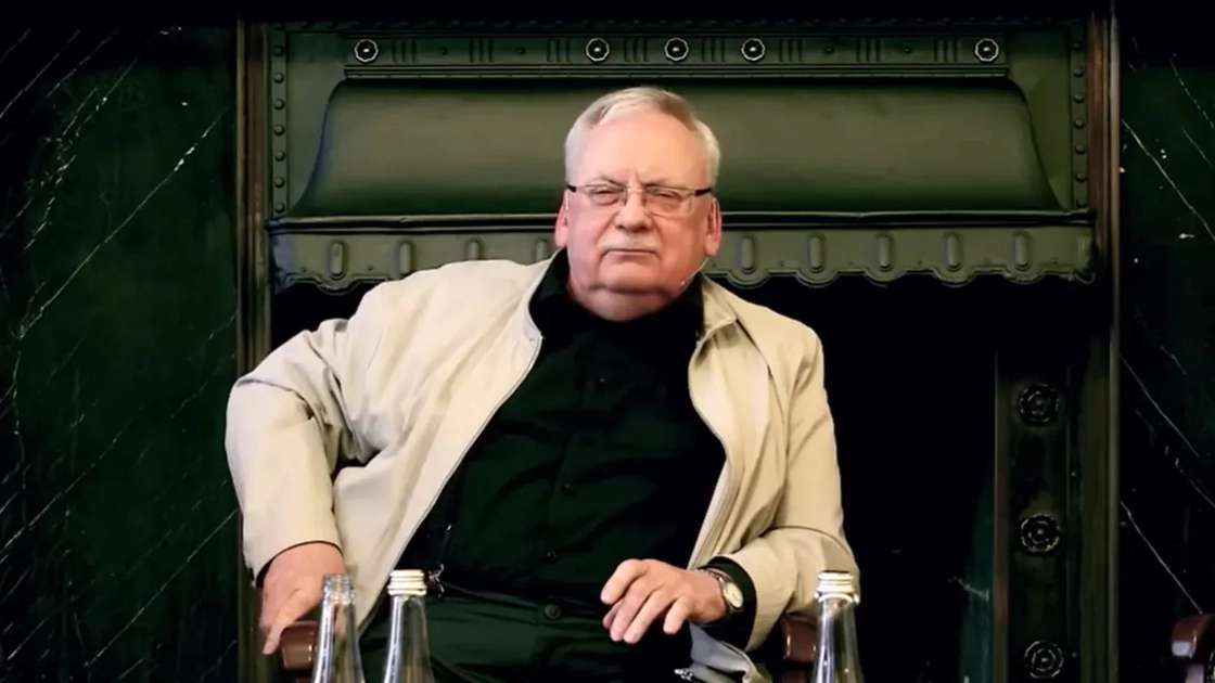 Andrzej Sapkowski confirme un nouveau roman Witcher pour fin 2027