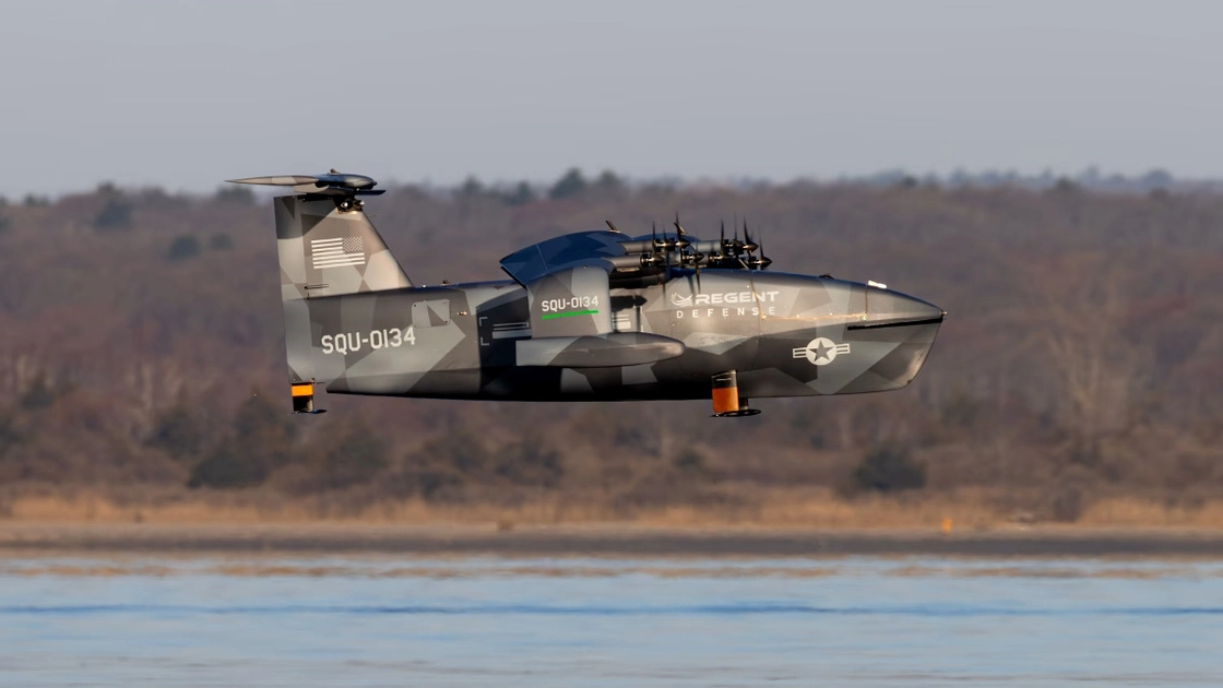 Regent's Squire Seaglider in hydrofoil mode during water trials. The craft transitions from hull-borne to foiling to full ground-effect flight.