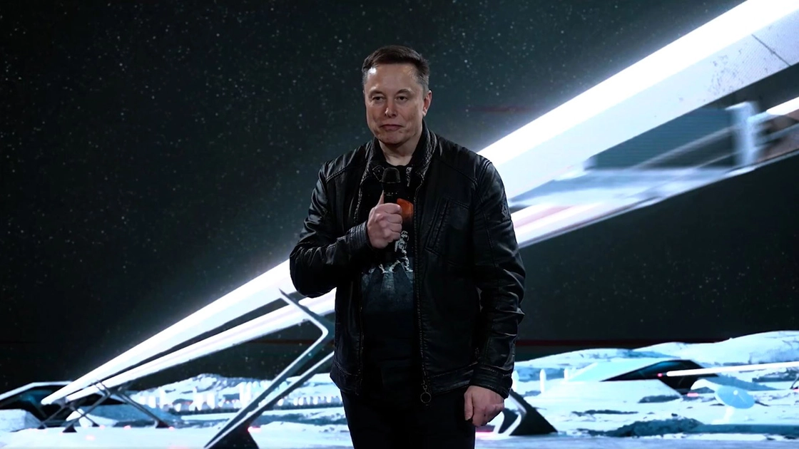 Comment Elon Musk a-t-il réussi à révéler son approche innovante pour xAI en 45 minutes ?