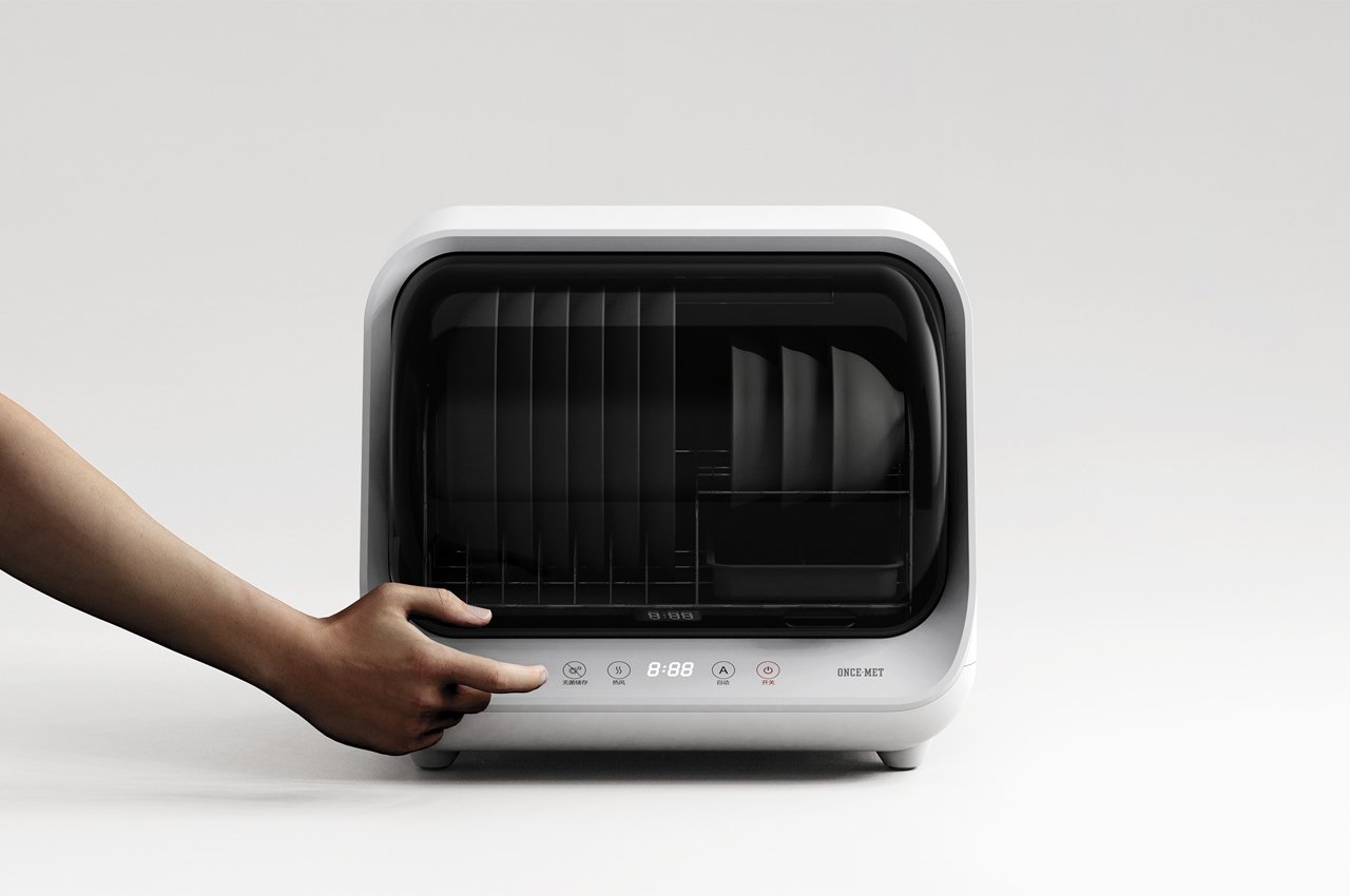 This at-home sanitation device disinfects your dishes using ultraviolet rays-18