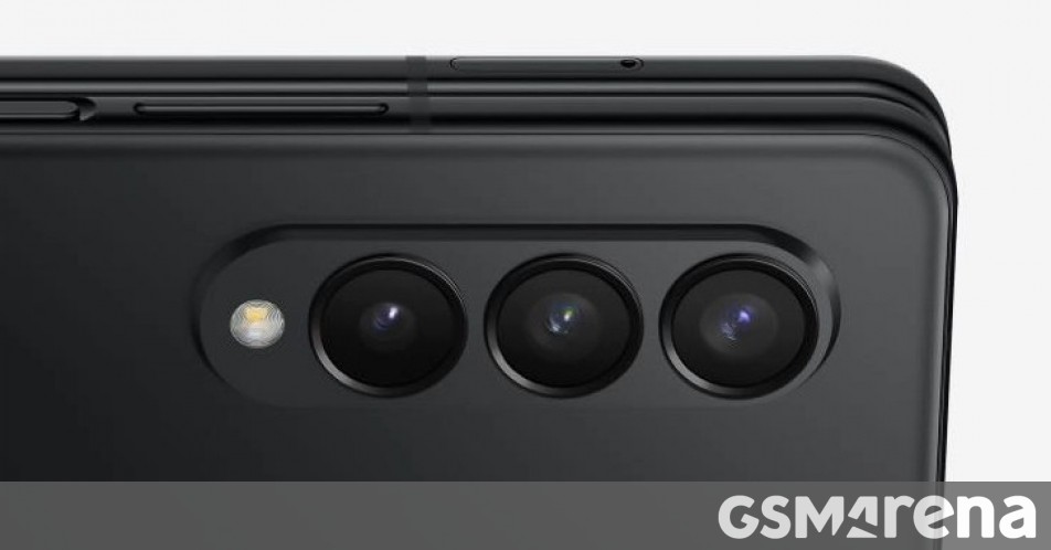 The Samsung Galaxy Z Fold4 might get a 3x telephoto camera
