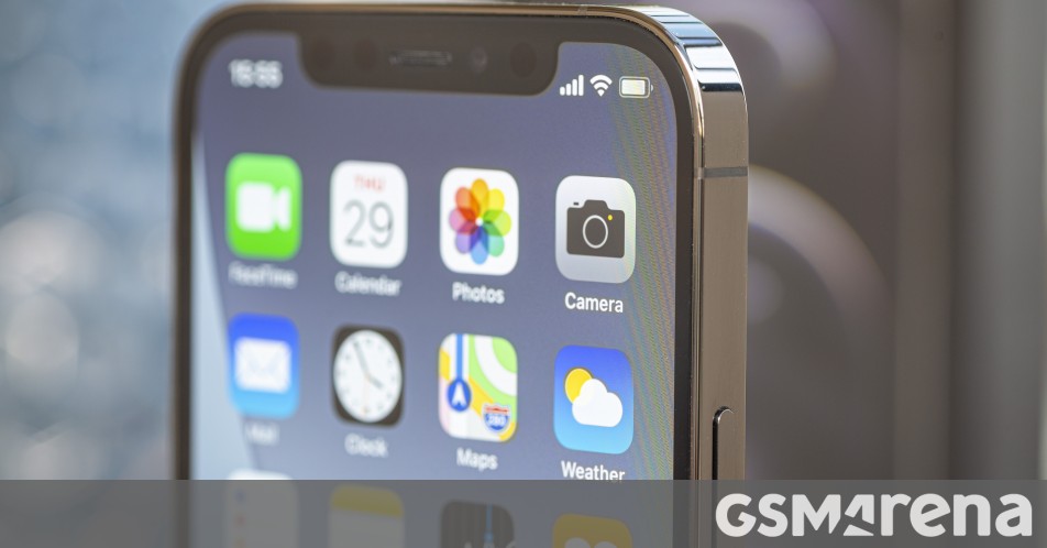 2024 iPhones will have UD selfie camera and Face ID, analyst predicts