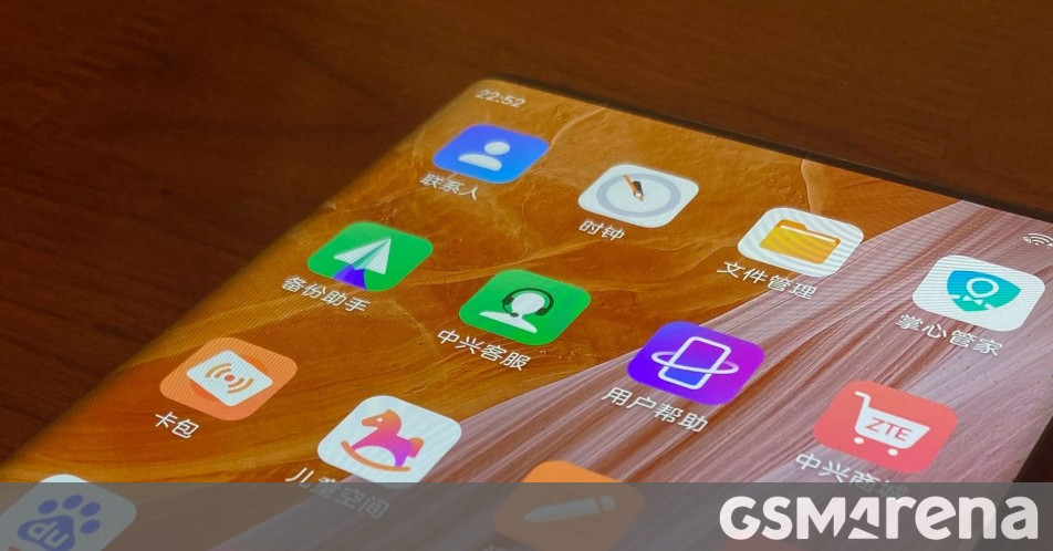 First live image of ZTE Axon 40 reveals an improved under-camera display