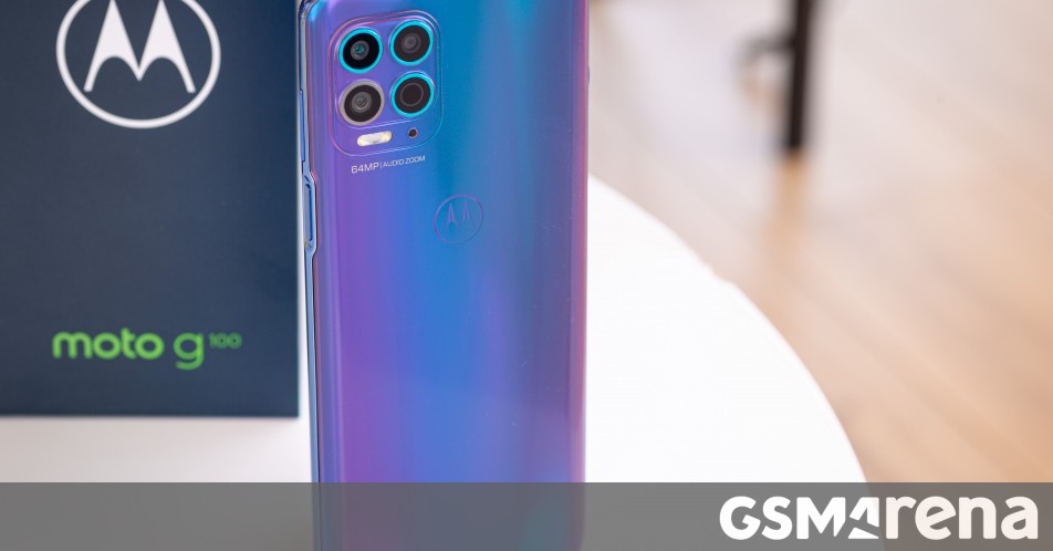 Moto G100 receives Android 12 update