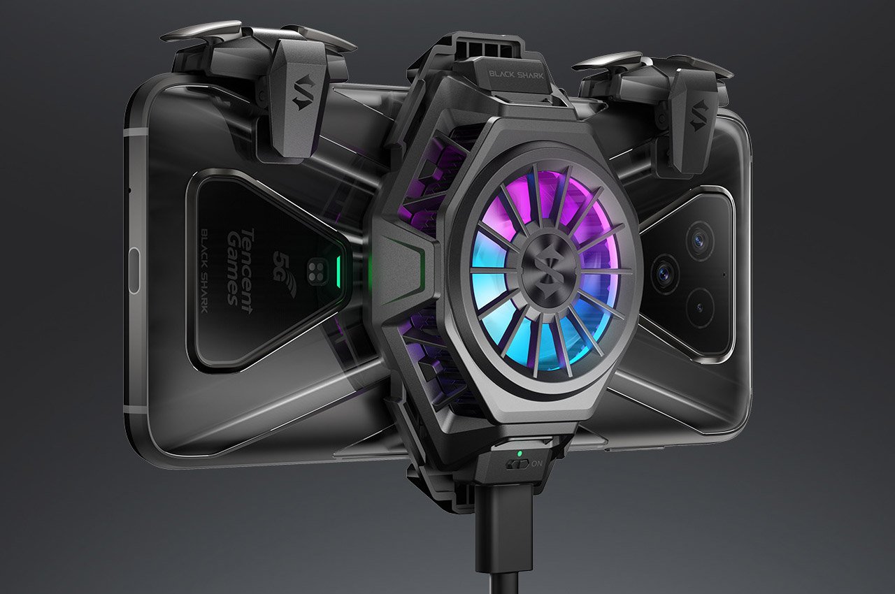 Les accessoires de jeu Black Shark 5 Pro seront un mélange audacieux de couleurs et de design