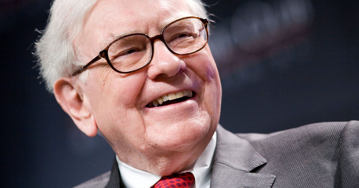 Warren Buffett bought $600M worth of AAPL last quarter, may be buying more now