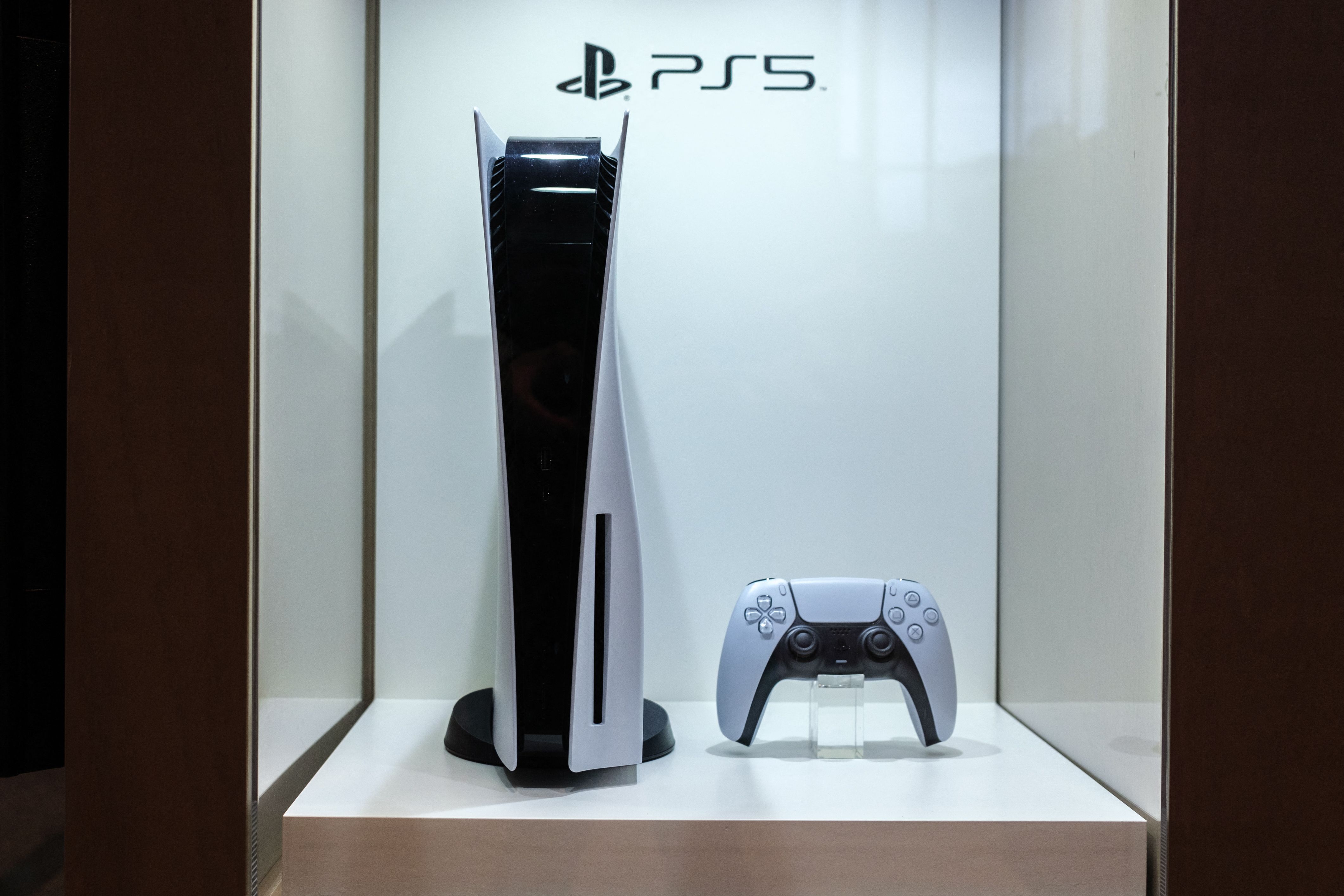 Nintendo Switch and PS5 sales held back by chip shortages