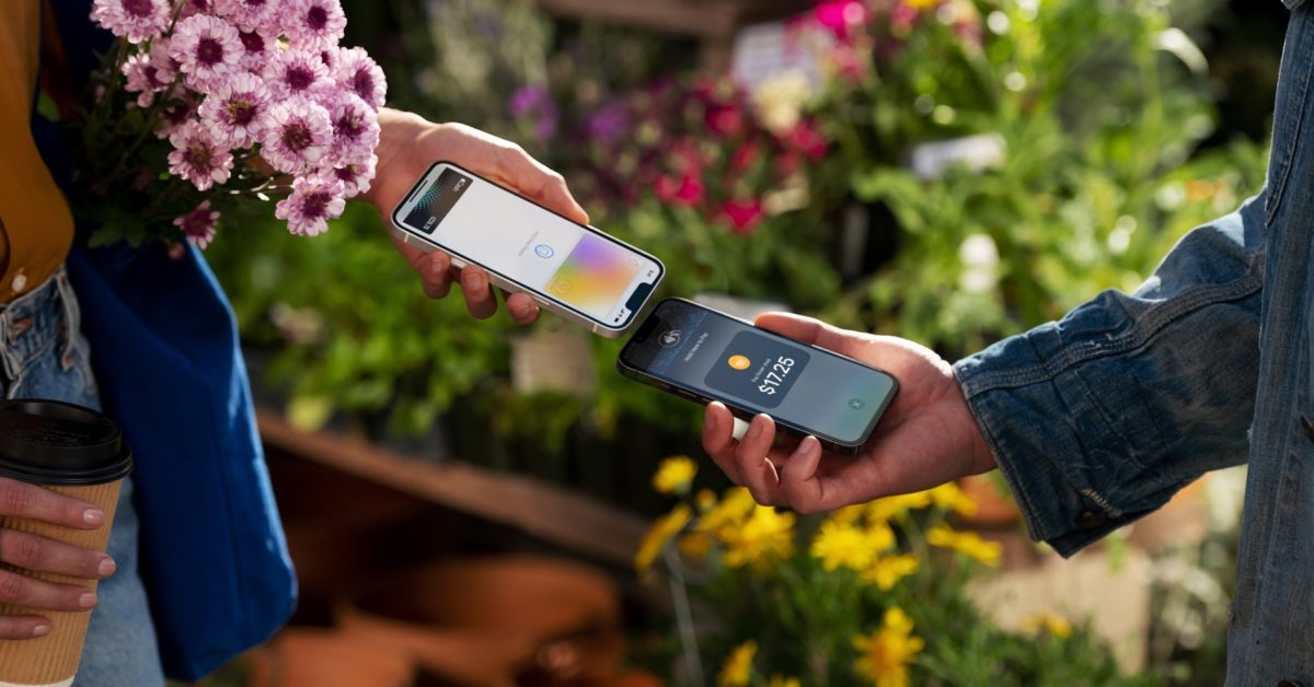 New iPhone Tap to Pay feature already in use at Apple Park Visitor Center